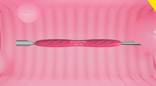 Manicure pusher Gummy with silicone handle UNIQ 10 TYPE 2 YELLOW (rounded narrow and beveled pusher)